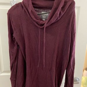 Maroon sweater